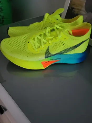 Used Nike ZoomX Vaporfly Next Running Shoes