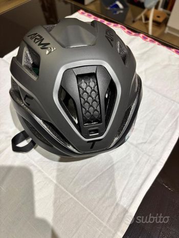 Used Lazer Strada Kineticore 2025 bike — image 2 of 4