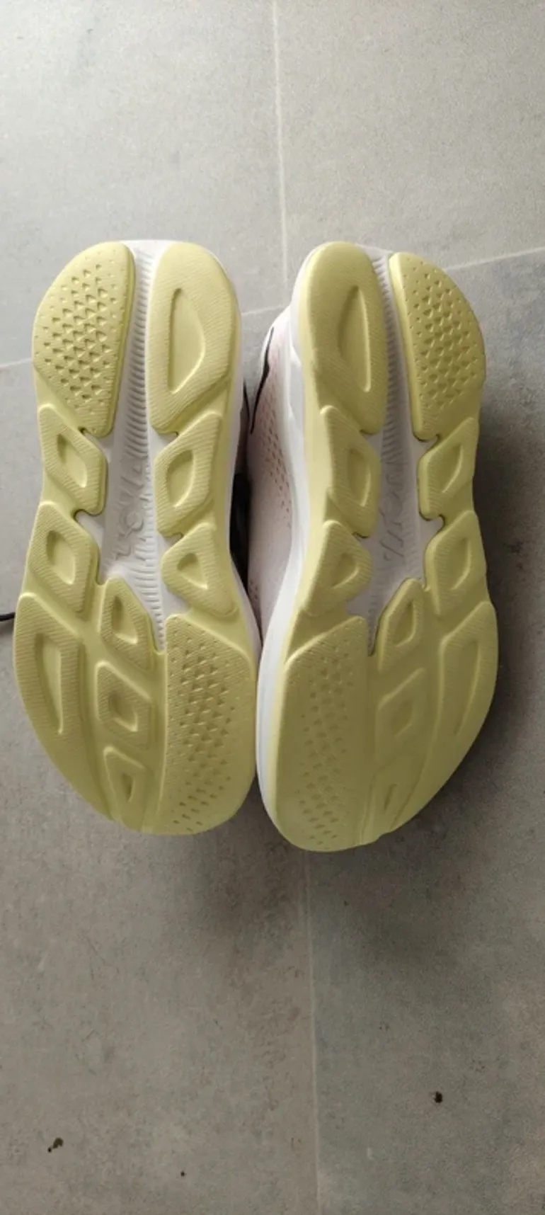 Used Hoka Ricon 4 bike — image 3 of 4