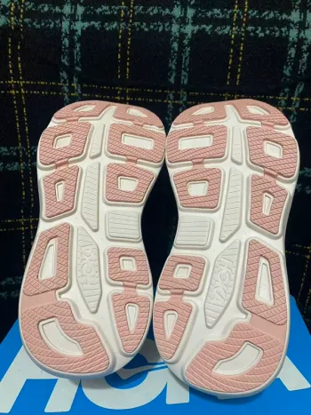Tweedehands Hoka Laufschuhe Größe 39 bike — afbeelding 6 van 9
