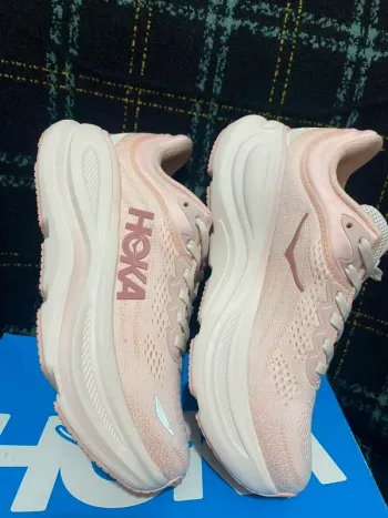 Tweedehands Hoka Laufschuhe Größe 39 bike — afbeelding 8 van 9