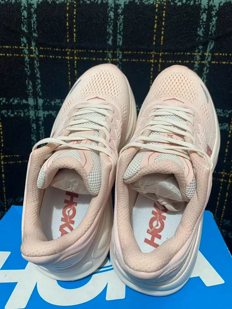 Tweedehands Hoka Laufschuhe Größe 39 bike — afbeelding 4 van 9