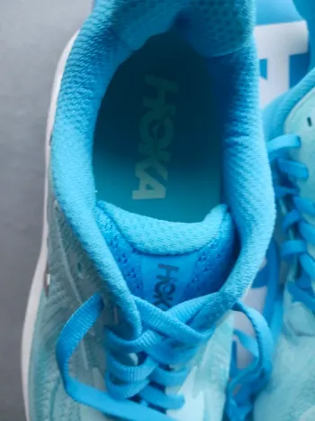 Hoka Clifton 10 bike d'occasion — image 7 sur 9