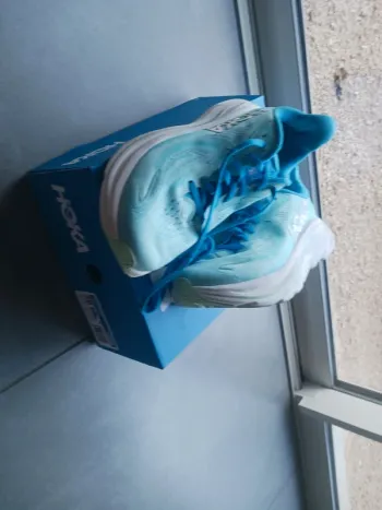 Hoka Clifton 10 bike d'occasion — image 6 sur 9