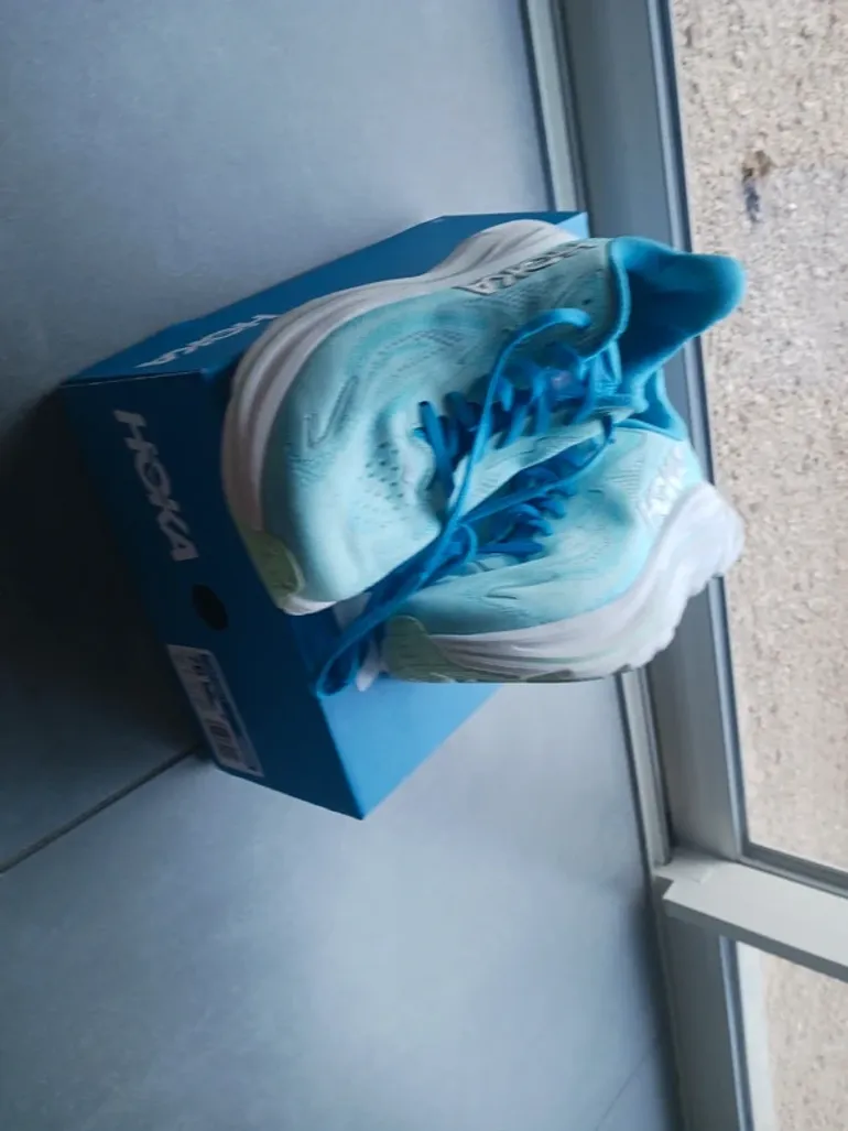 Hoka Clifton 10 bike d'occasion — image 6 sur 9