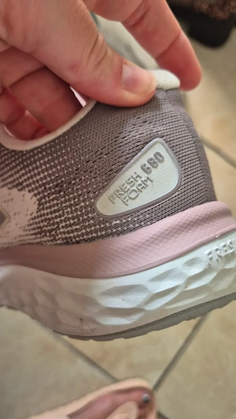 New Balance Fresh Foam 680v7 bike d'occasion — image 5 sur 6