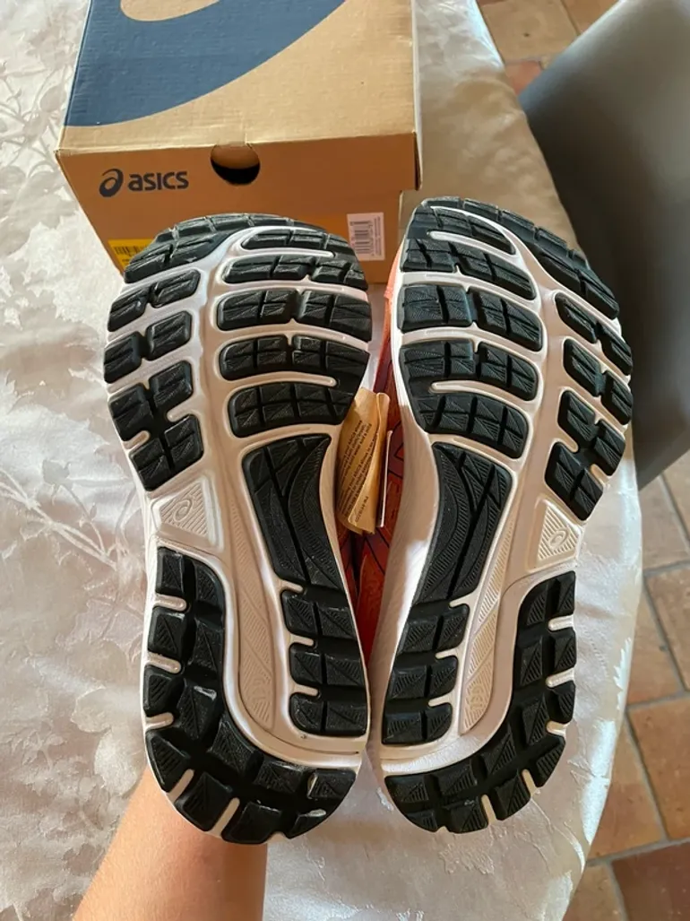 Käytetty Asics Gel Cumulus 24 GS bike — kuva 4 / 5