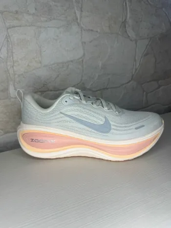 Použité Nike Vomero Plus bike — obrázek 3 z 4