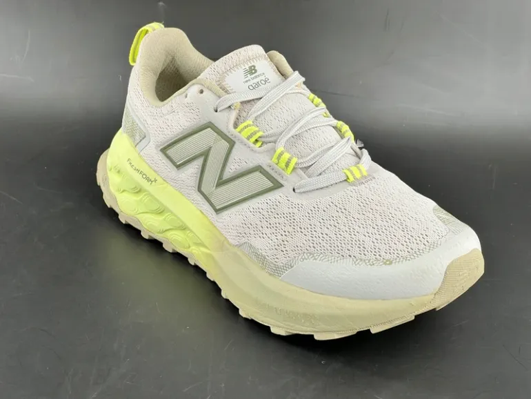 Used New Balance Fresh Foam Garoé V2 bike — image 6 of 15