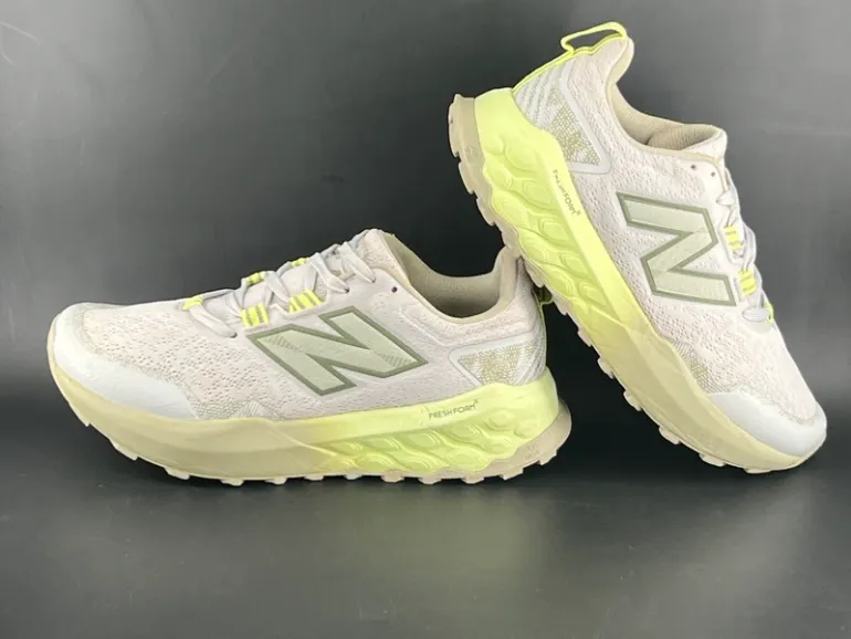 Used New Balance Fresh Foam Garoé V2 bike — image 3 of 15