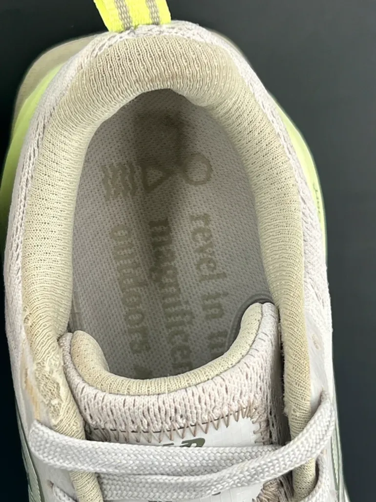 Used New Balance Fresh Foam Garoé V2 bike — image 10 of 15