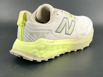 Used New Balance Fresh Foam Garoé V2 bike — image 4 of 15