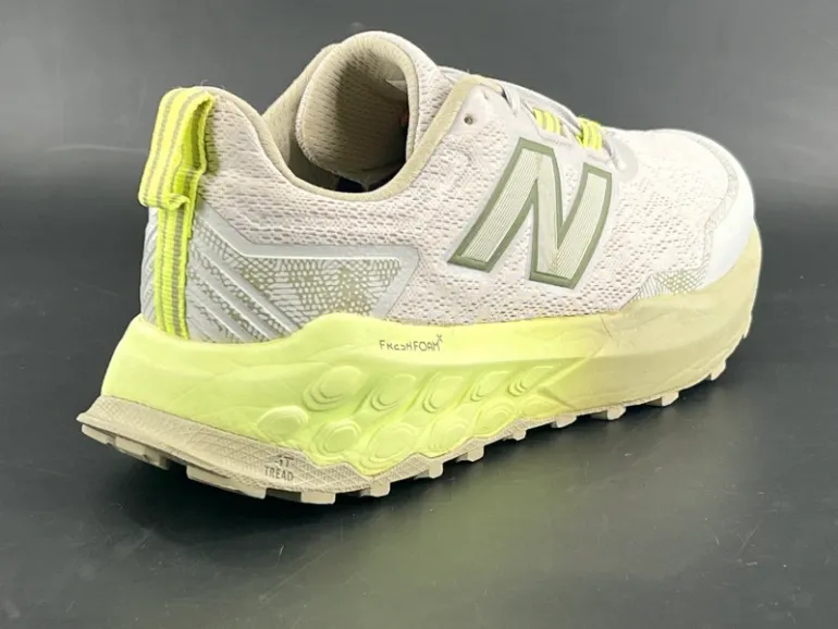 Used New Balance Fresh Foam Garoé V2 bike — image 4 of 15