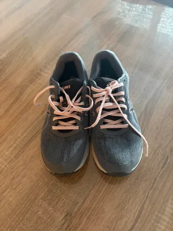 Asics GT-2000 22 GTX Running Shoes de segunda mano