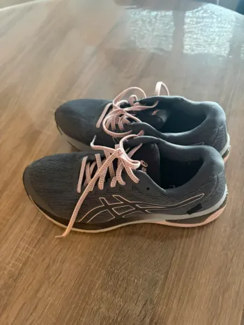 Gebrauchtes Asics GT-2000 22 GTX bike — Bild 2 von 3
