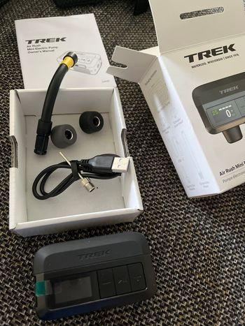Trek air rush mini electric pump bike usato — immagine 3 di 3
