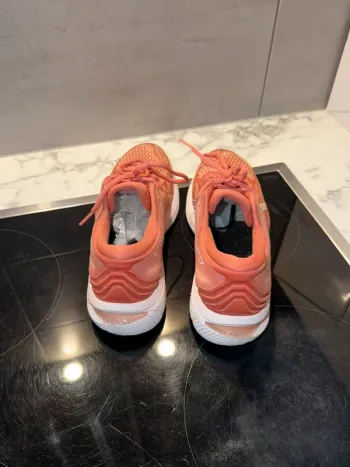 Used Asics Gel Glorify 5 bike — image 3 of 6