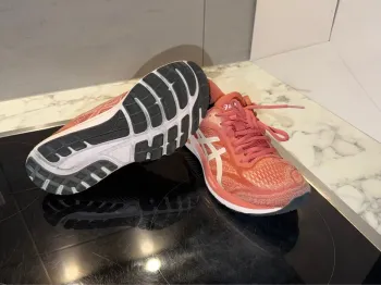 Used Asics Gel Glorify 5 bike — image 5 of 6
