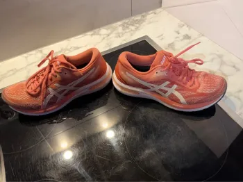 Used Asics Gel Glorify 5 bike — image 4 of 6