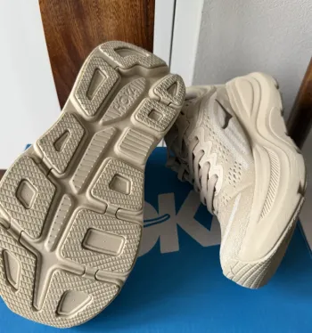 Tweedehands Hoka Bondi 9 bike — afbeelding 3 van 5