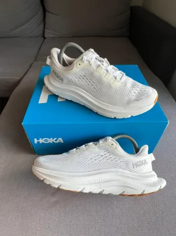 Hoka Kawana 2 Running Shoes usato