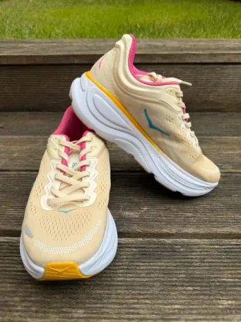 Tweedehands Hoka Bondi 9 bike — afbeelding 2 van 7