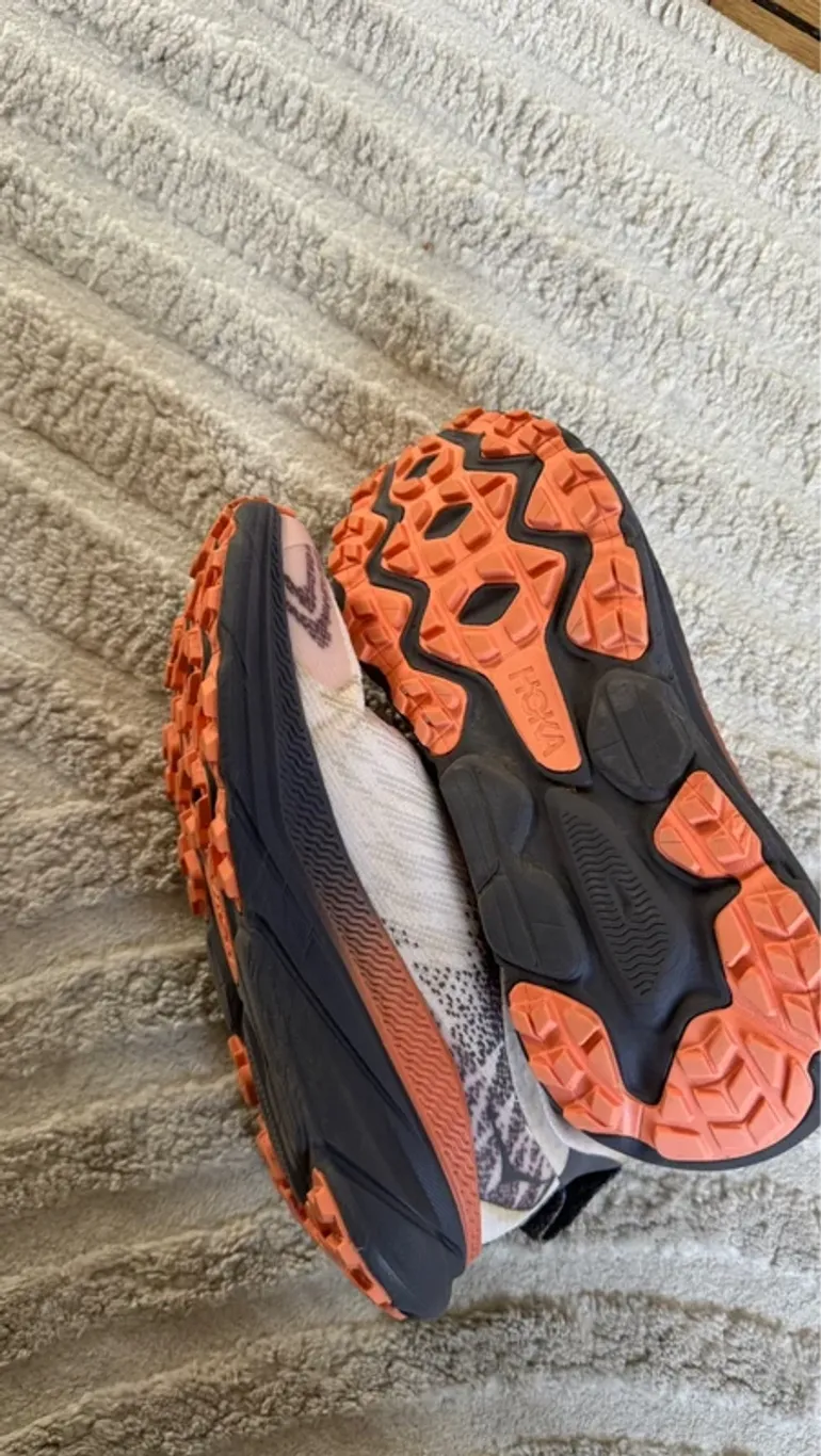 Used Hoka Trail Gore-Tex bike — image 2 of 4