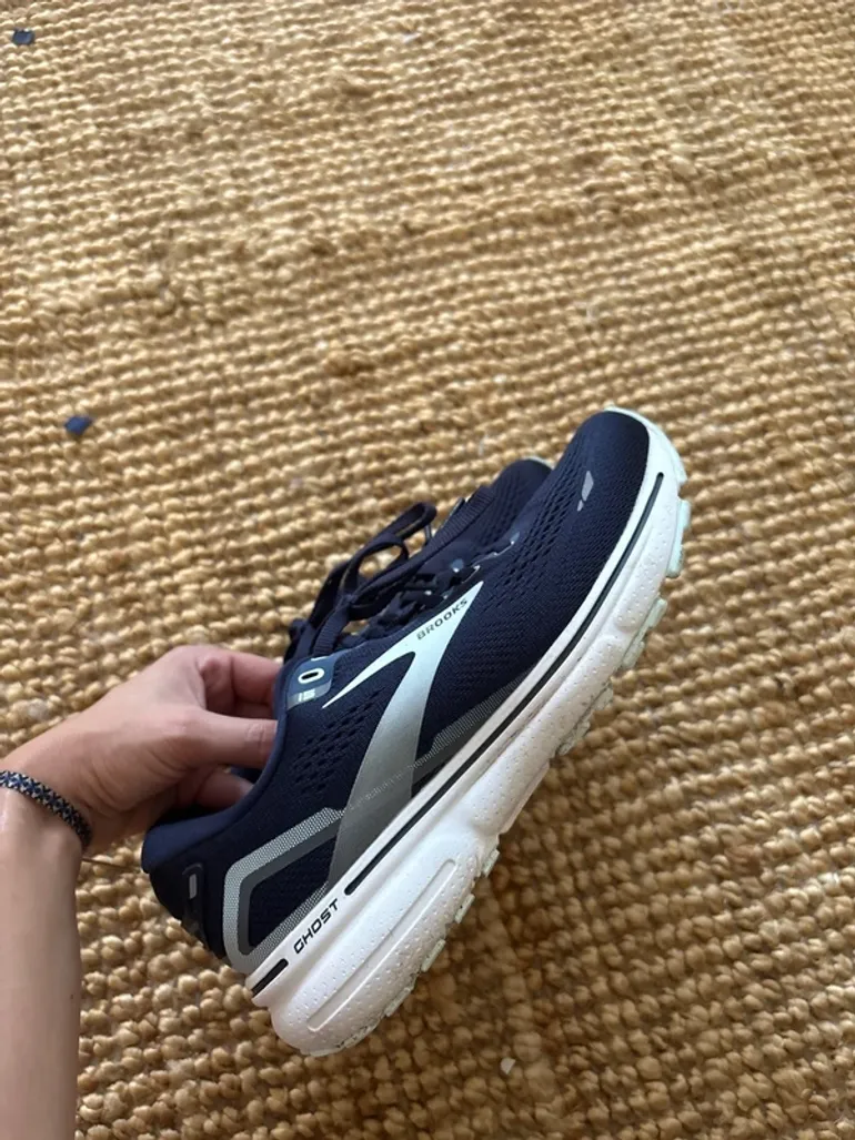 Used Brooks Ghost 15 bike — image 3 of 4