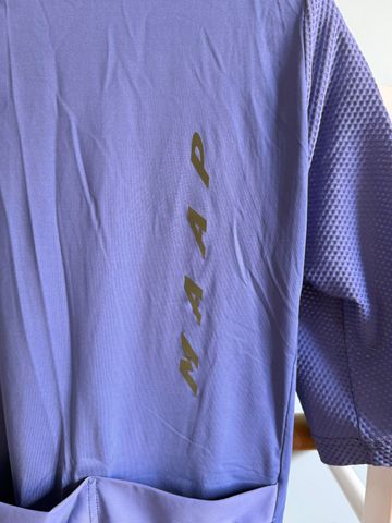 Used MAAP Evade Pro Base Jersey 2.0 bike — image 3 of 9