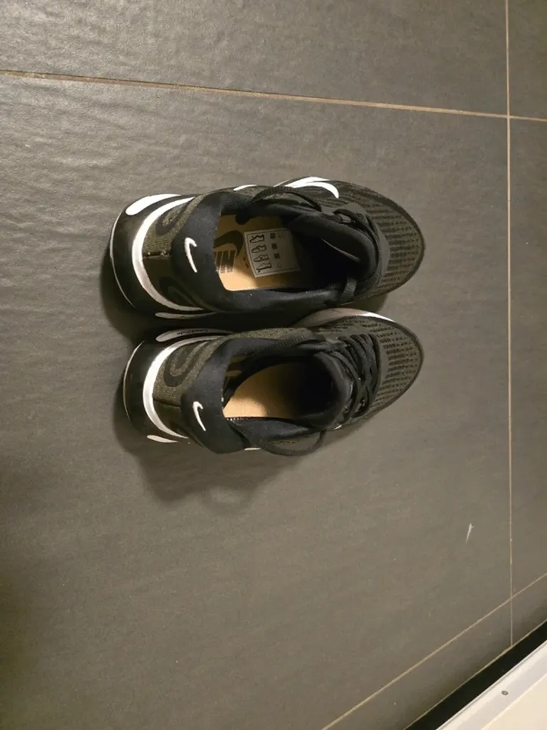 Gebrauchtes Nike schoenen maat 38 bike — Bild 3 von 3