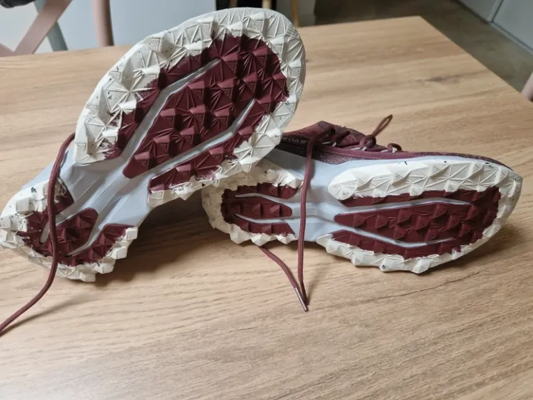 Used New Balance Tektrel v1 bike — image 3 of 7