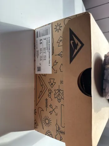 Nike ZoomX Zegama Trail 2 bike d'occasion — image 2 sur 13