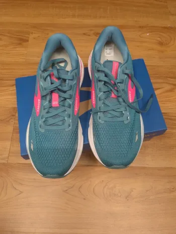Gebrauchtes Brooks Running shoes bike — Bild 2 von 4