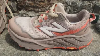 Used New Balance Hierro Running Shoes