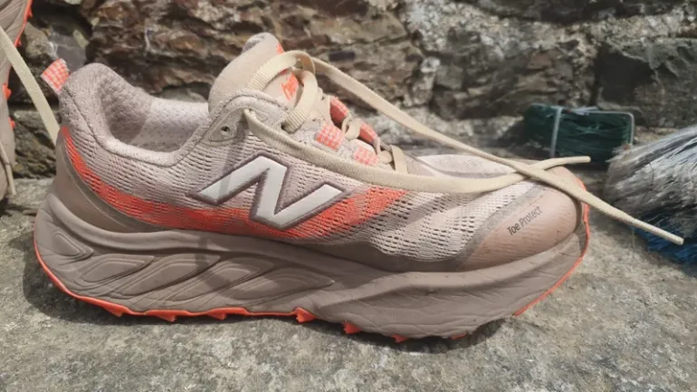 Used New Balance Hierro bike — image 2 of 4