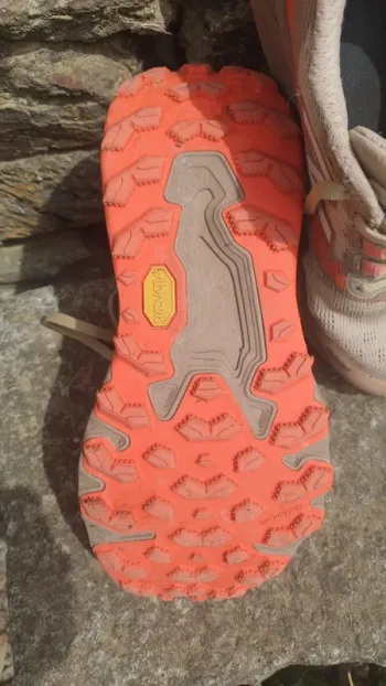 Used New Balance Hierro bike — image 4 of 4