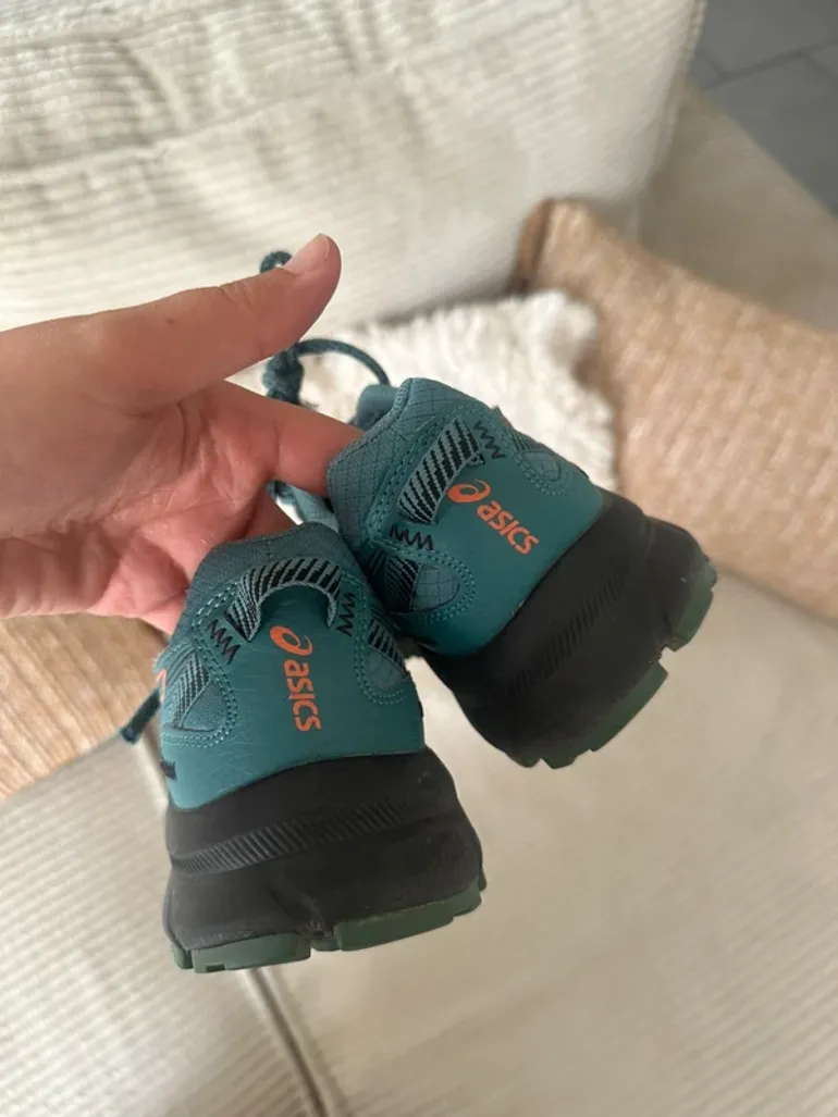 Used Asics femme bike — image 2 of 5