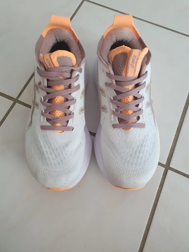 Asics Gel Nimbus 27 bike d'occasion — image 8 sur 8