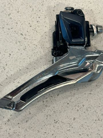 Used Shimano Ultegra R8000 front derailleur Drivetrain & Pedals