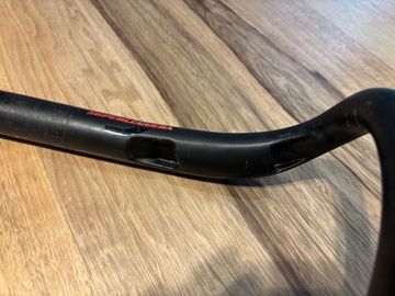 Used Deda Elementi Superleggera 2024 bike — image 4 of 10