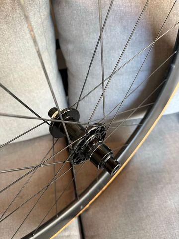 Used Giant SLR1 2023 bike — image 6 of 6