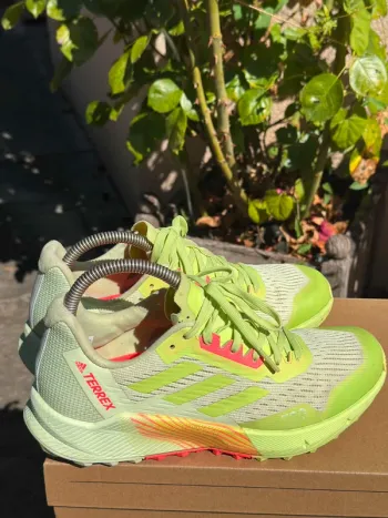 Used Adidas Terrex Agravic Flow bike — image 5 of 10