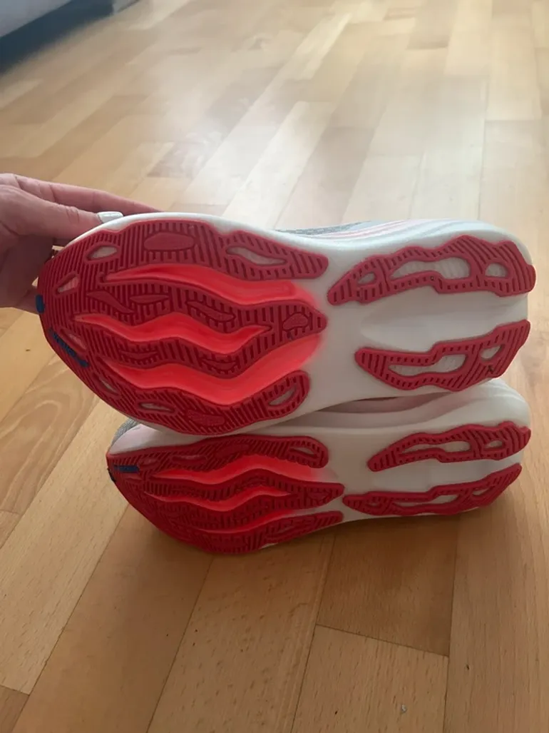 Used Brooks Glycerin Max bike — image 2 of 3