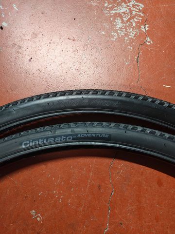 Tweedehands Pirelli adventure tm bike — afbeelding 2 van 3