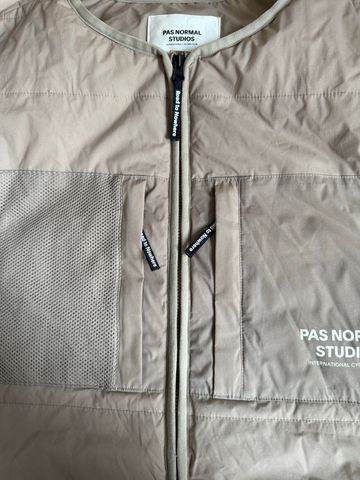 Brugt Pas Normal Studios Off-Race Thermal Gilet bike — billede 6 af 10