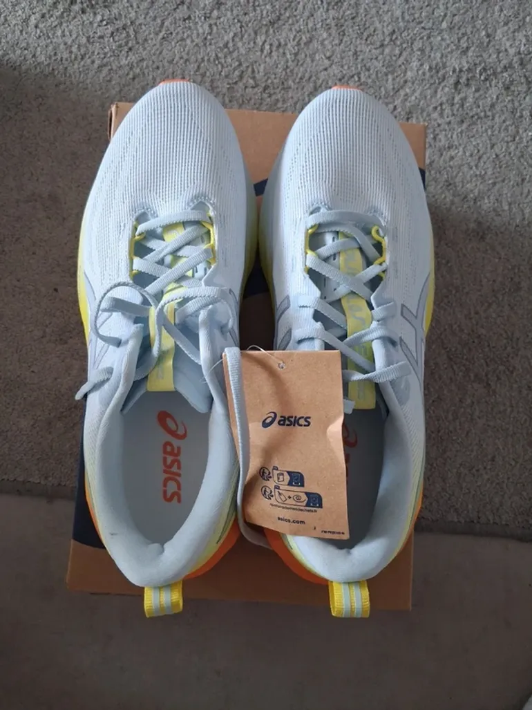 Used Asics Novablast 5 bike — image 8 of 10