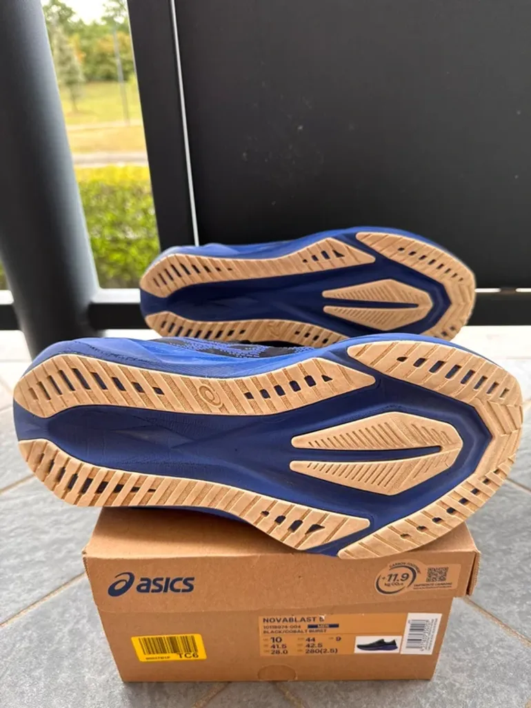 Used Asics Novablast 5 bike — image 5 of 7