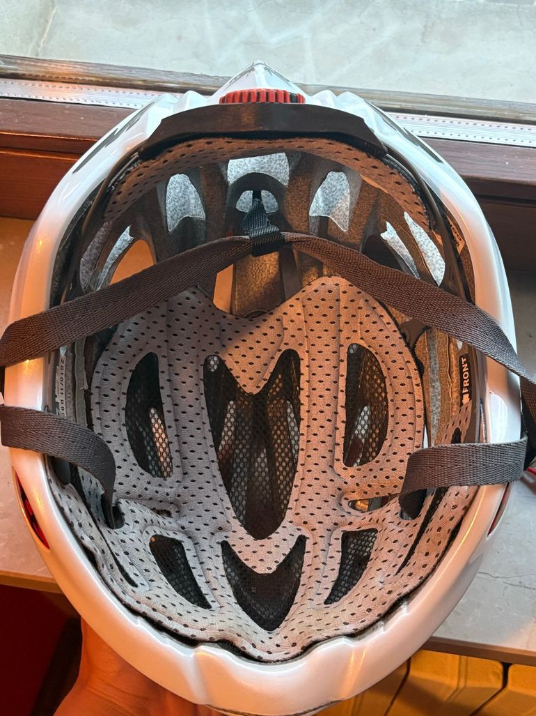 Used Mostro altro 2010 bike — image 3 of 5