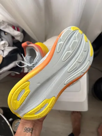 Použité Asics Gel Nimbus 28 bike — obrázek 3 z 4