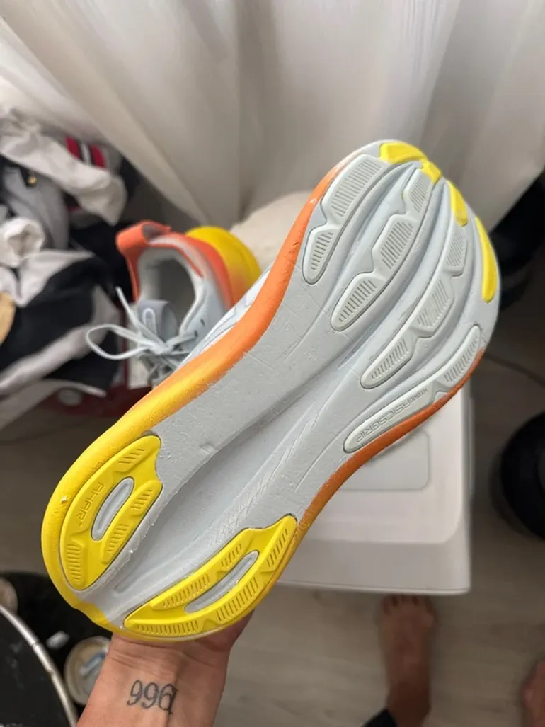 Použité Asics Gel Nimbus 28 bike — obrázek 3 z 4